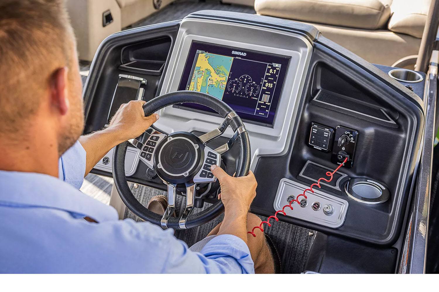 2024 Premier 330 Escalante in Paducah, Kentucky - Photo 18