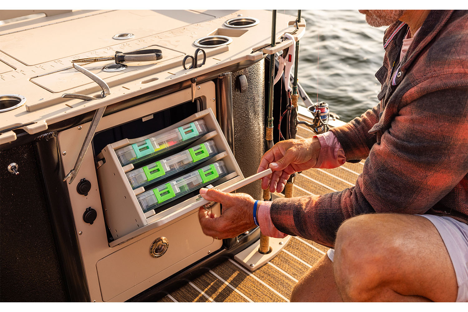 2025 Premier 210 Sunsation Angler 4PT in Saint Cloud, Minnesota - Photo 15