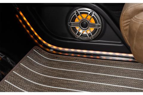 2025 Premier 230 Intrigue RF in Saint Cloud, Minnesota - Photo 16