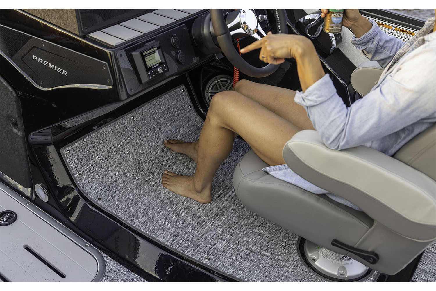 2025 Premier 230 Solaris RL in Saint Cloud, Minnesota - Photo 14