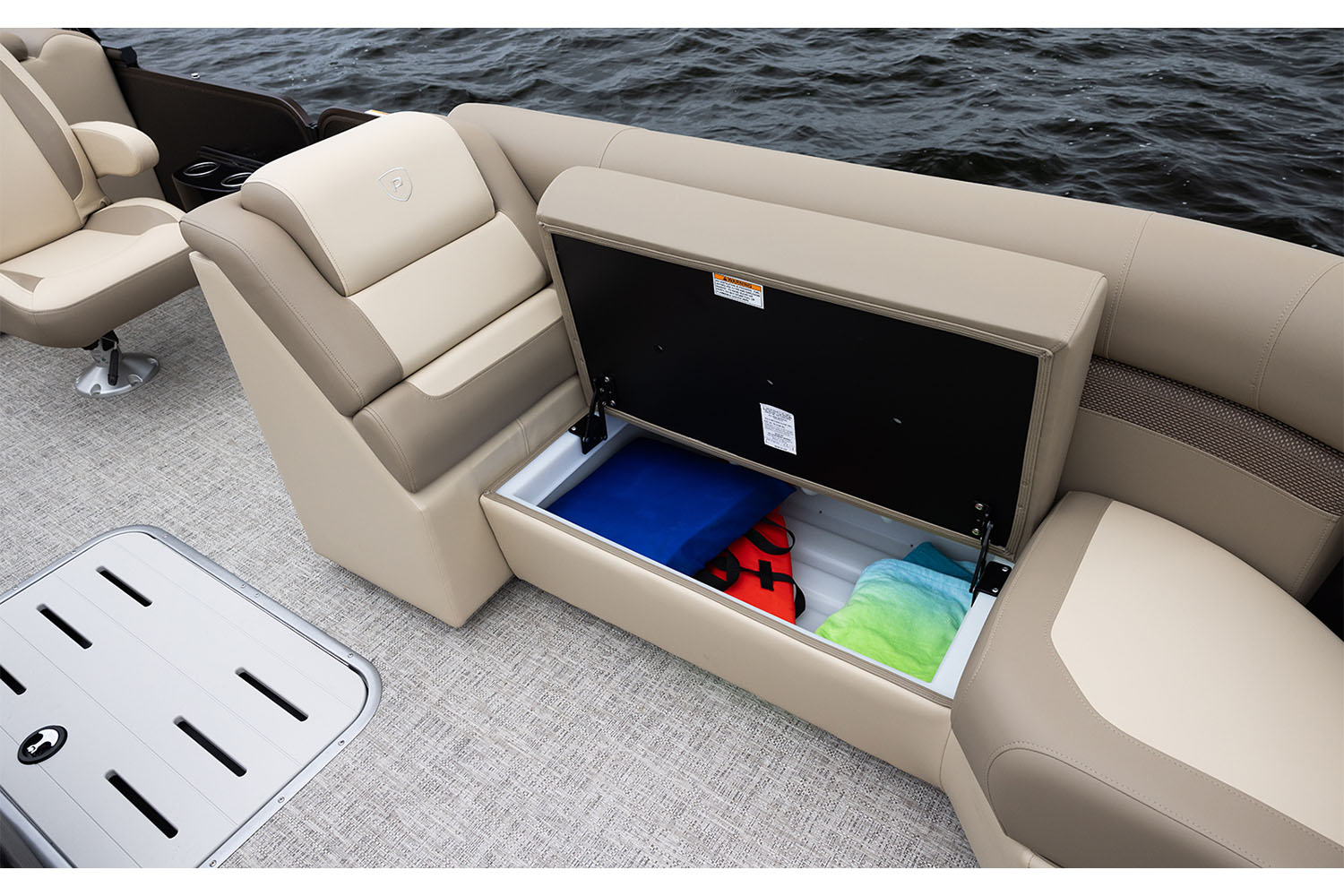 2025 Premier 230 Sunsation RS in Saint Cloud, Minnesota - Photo 14