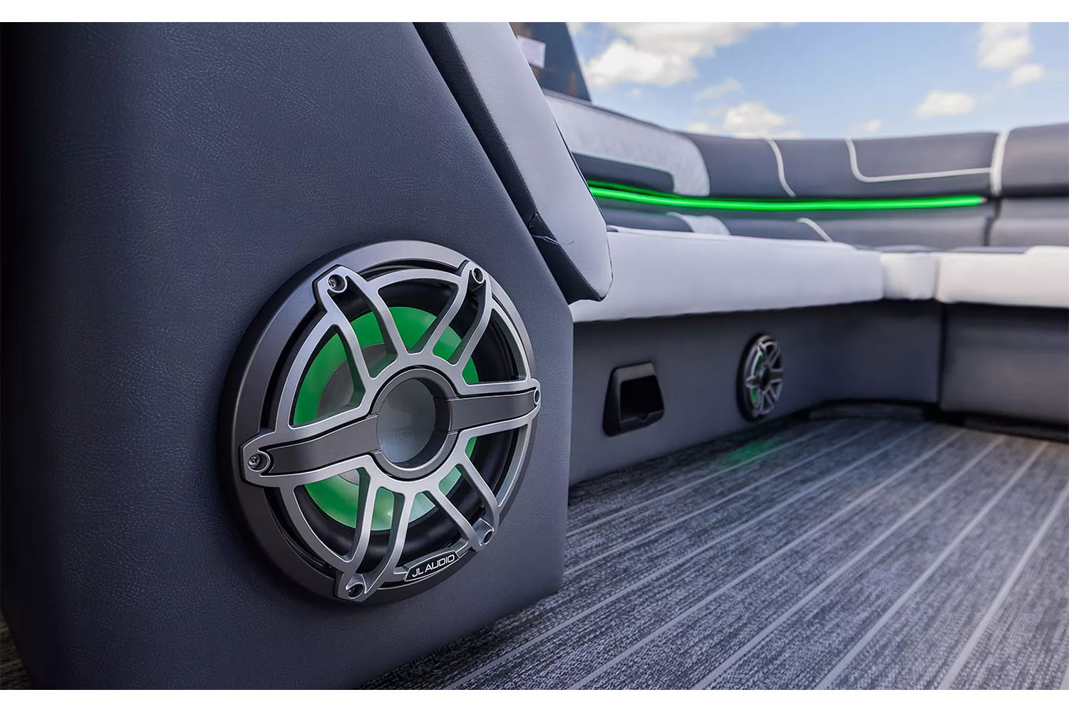 2025 Premier 270 Supersport RL in Saint Cloud, Minnesota - Photo 6