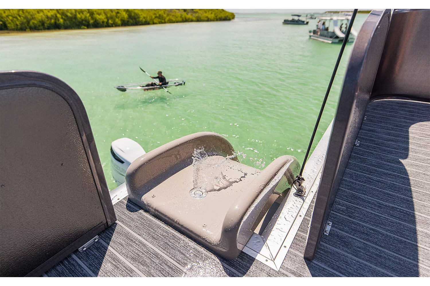 2025 Premier 330 Escalante in Saint Cloud, Minnesota - Photo 9