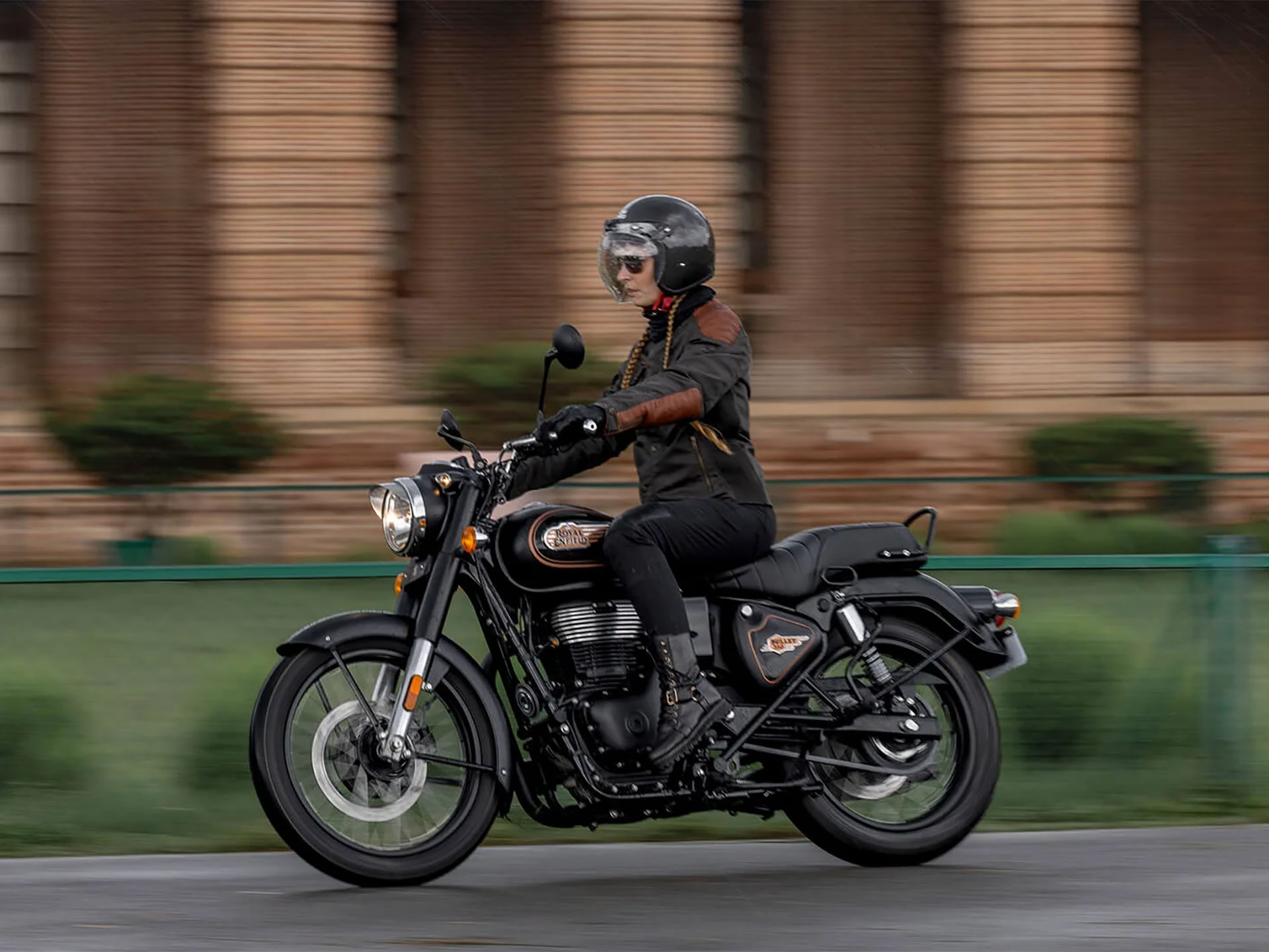 2024 Royal Enfield Bullet 350 in Columbia, Missouri - Photo 16