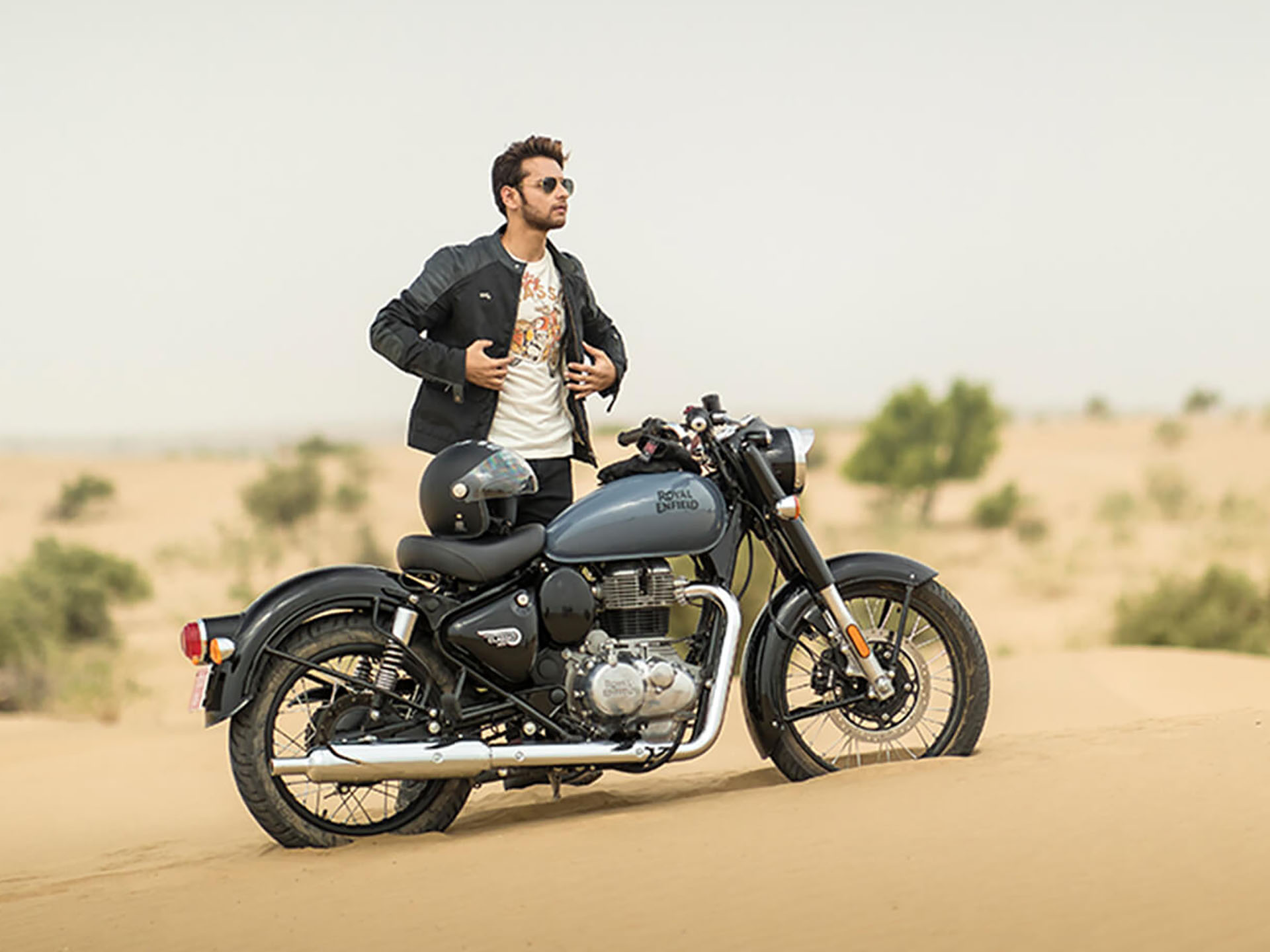 Classic 350 bs6 classic black new arrivals