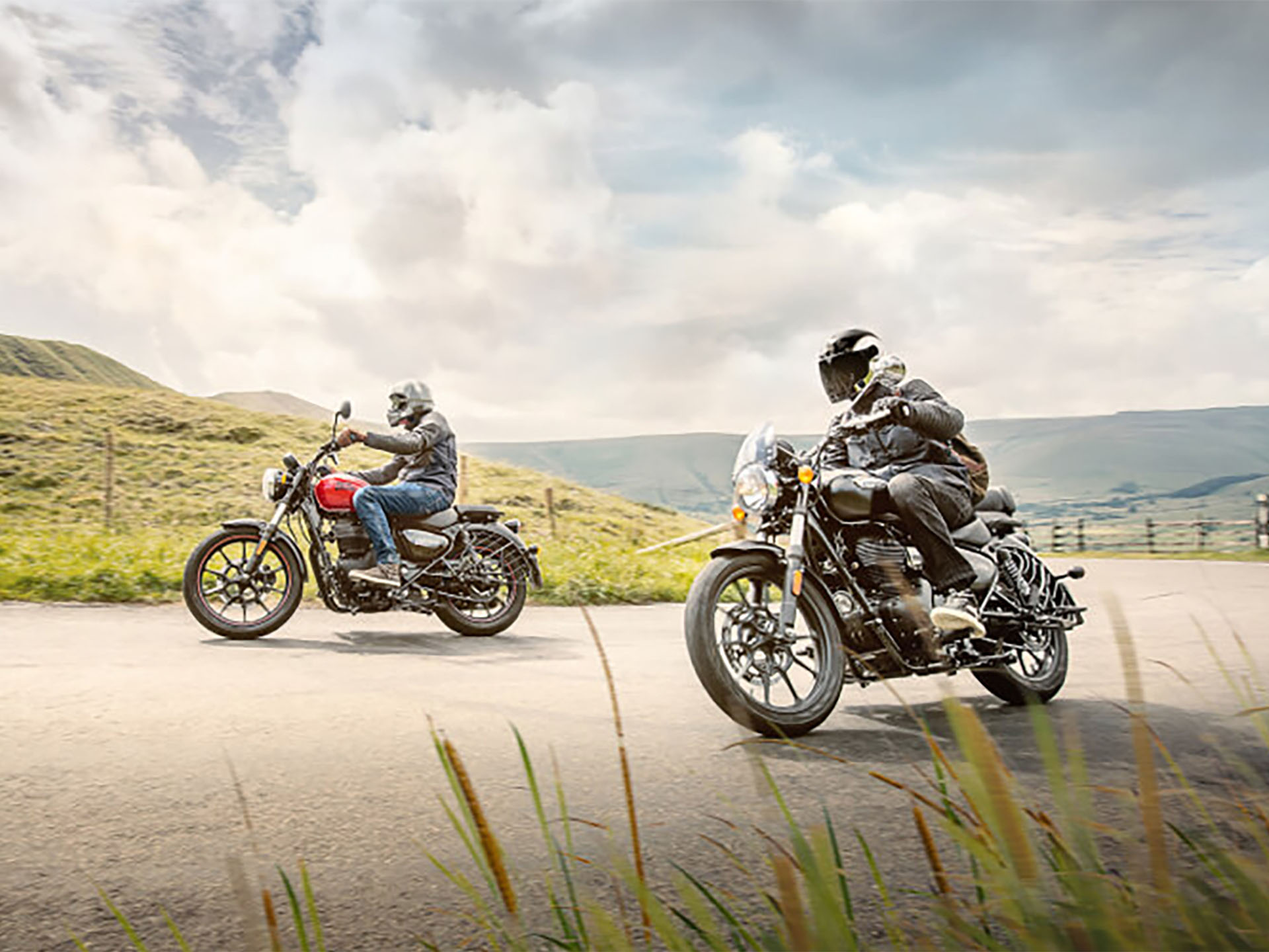 Meteor 350 price on road top