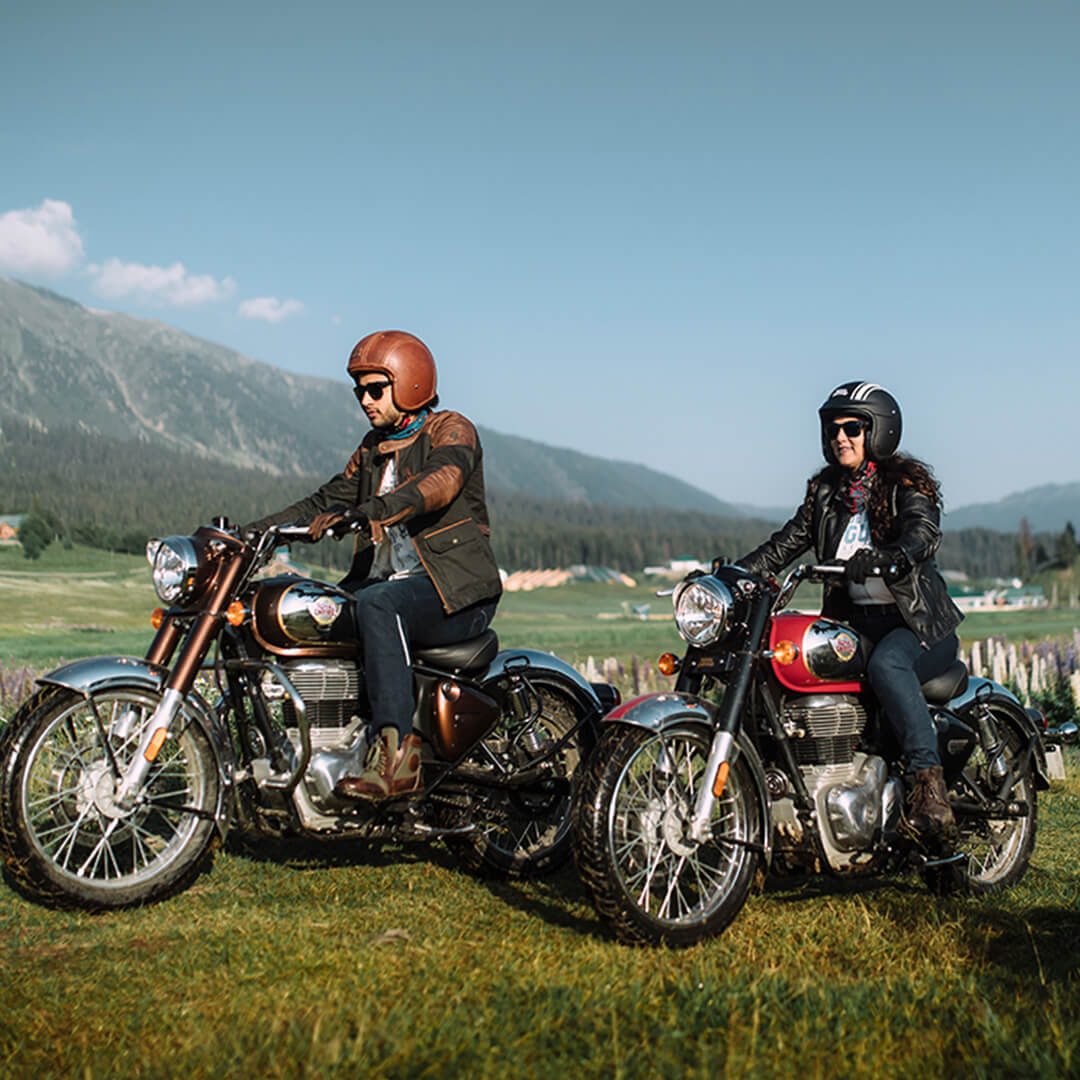 Retay Commando Sand New 2026 Royal Enfield Classic 350 Commando Sand Motorcycles For Sale ...