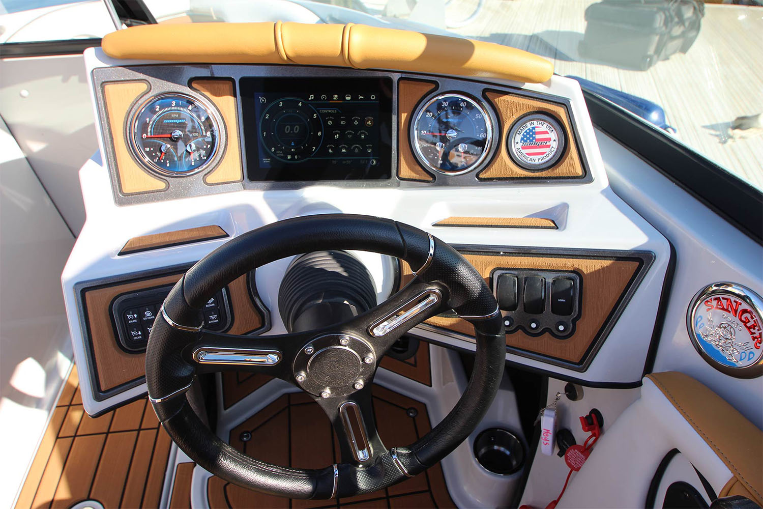 New 2025 Sanger 212 SL Power Boats Inboard in Kenner, LA | Stock