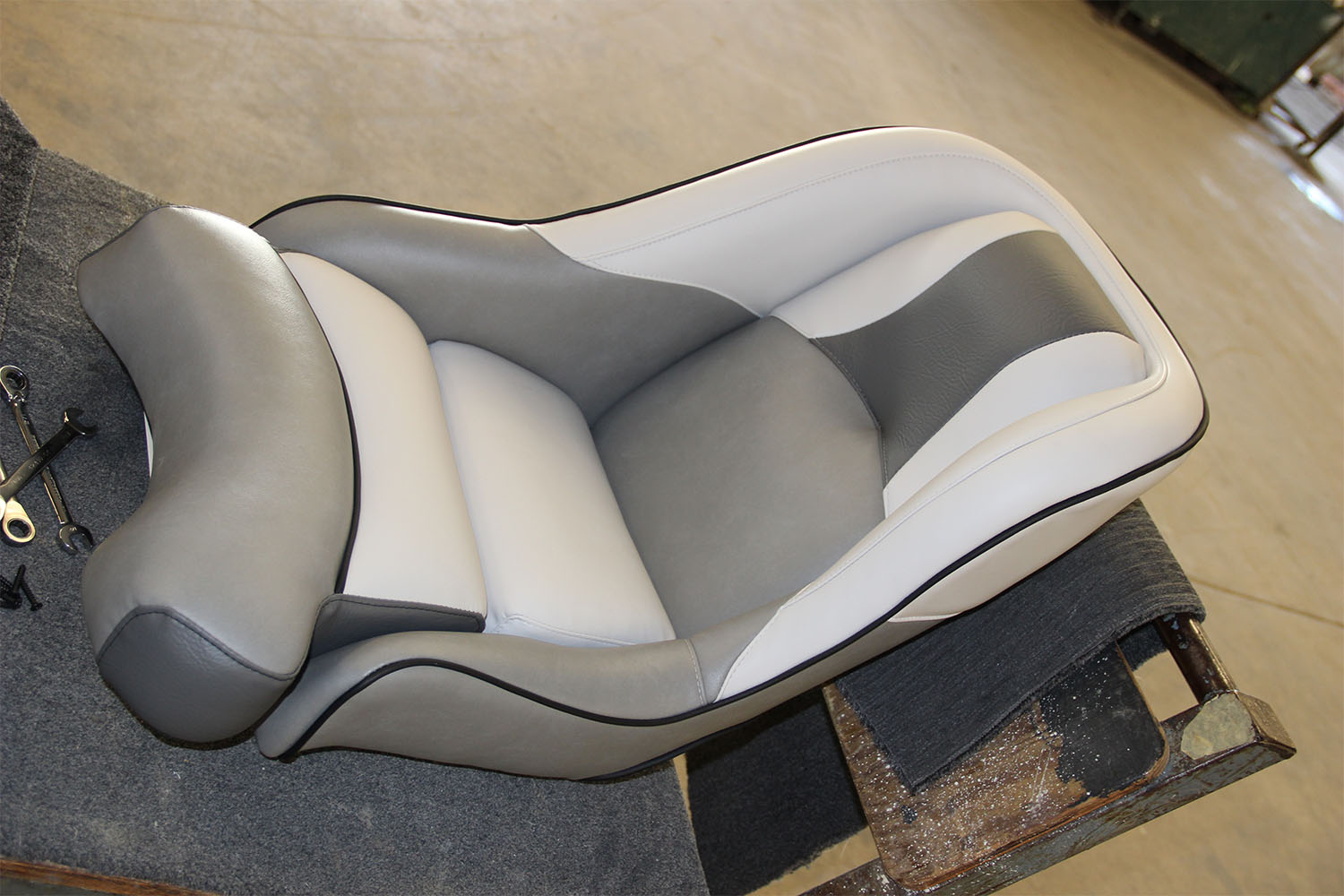 New 2025 Sanger V237 SX Power Boats Inboard in Kenner, LA