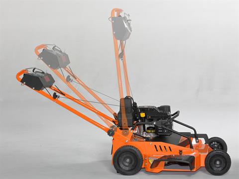 SCAG Power Equipment SFC-30 30 in. Kohler Command PRO CV224 in Auburn, Massachusetts - Photo 11