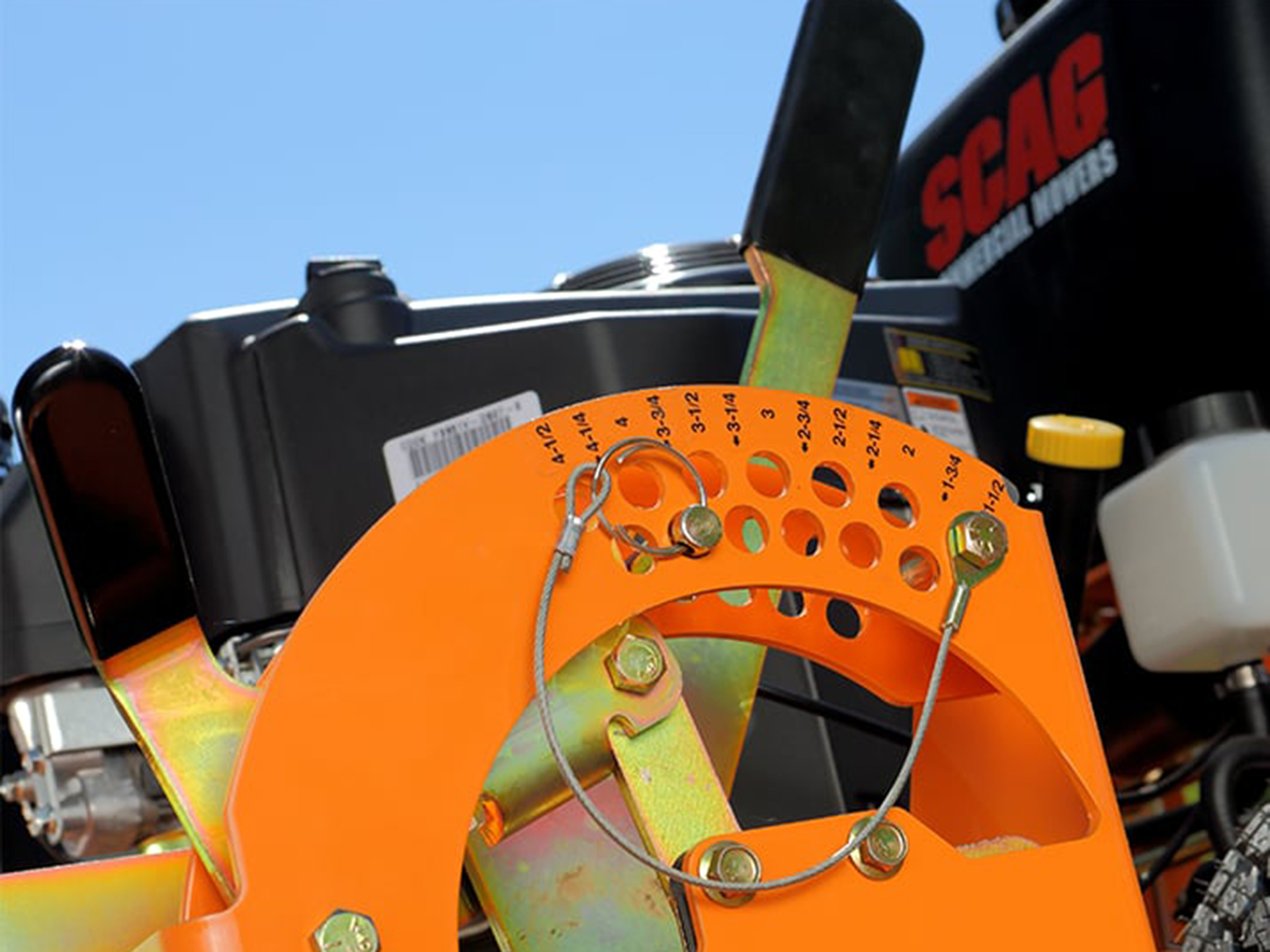 SCAG Power Equipment SWZT Hydro-Drive 61 in. Briggs & Stratton CXi Series ES 25 hp in Auburn, Massachusetts - Photo 4