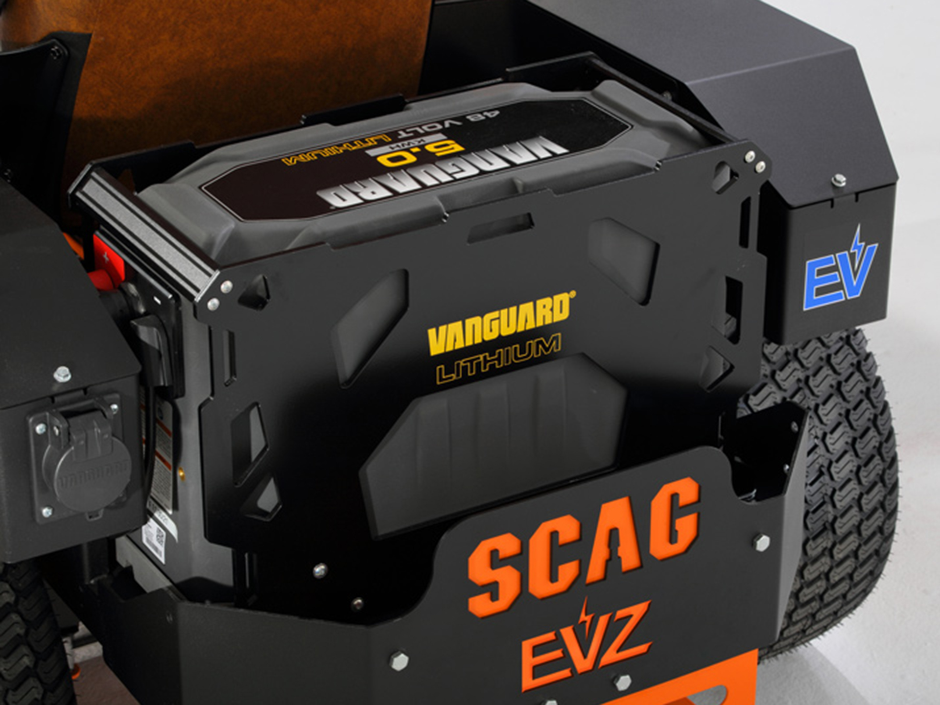 2025 SCAG Power Equipment EVZ 52 in. Vanguard Commercial Lithium Ion Battery in Auburn, Massachusetts - Photo 3