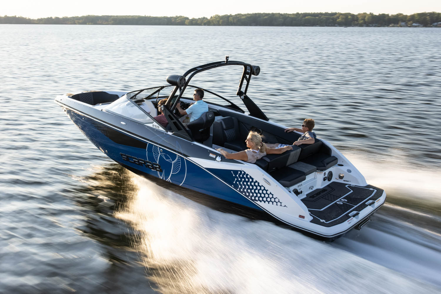 ベリッシマ('51伊) New 2024 Scarab 255 ID | Power Boats Inboard in Portland OR |
