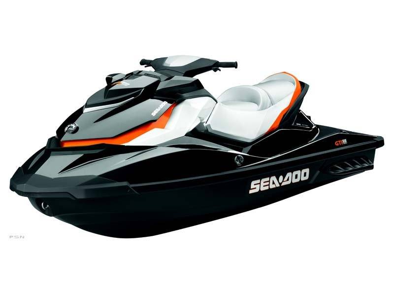 2013 Sea-Doo GTI™ SE 155 in Chippewa Falls, Wisconsin - Photo 2