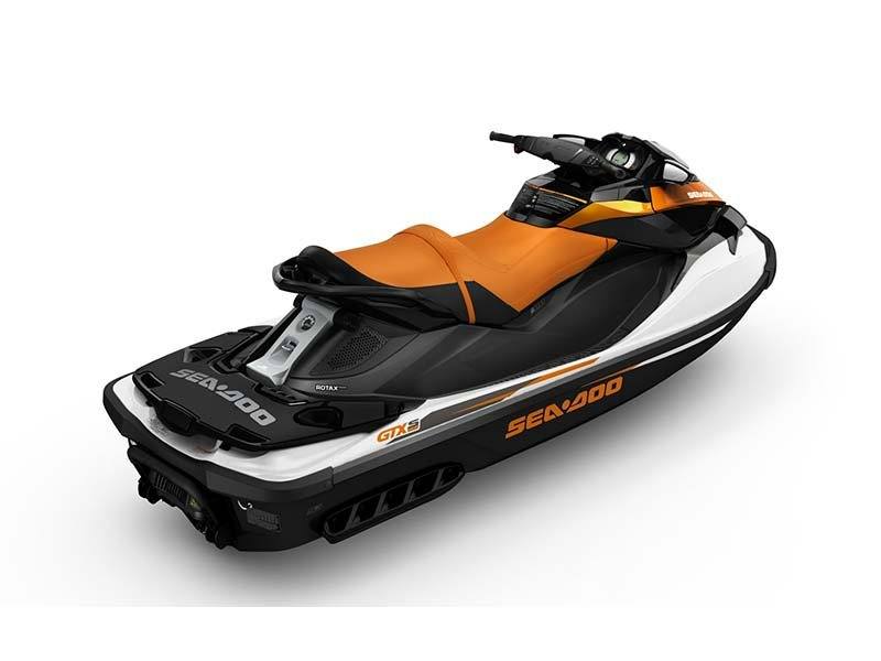 2015 Sea-Doo GTX S™ photo 4