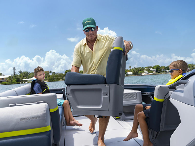 2024 Sea-Doo Switch Cruise Limited 21 - 230 HP in Topeka, Kansas - Photo 6