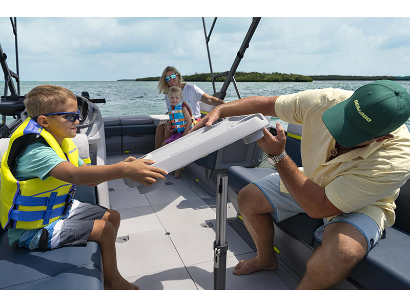 2024 Sea-Doo Switch Cruise Limited 21 - 230 HP in Topeka, Kansas - Photo 10