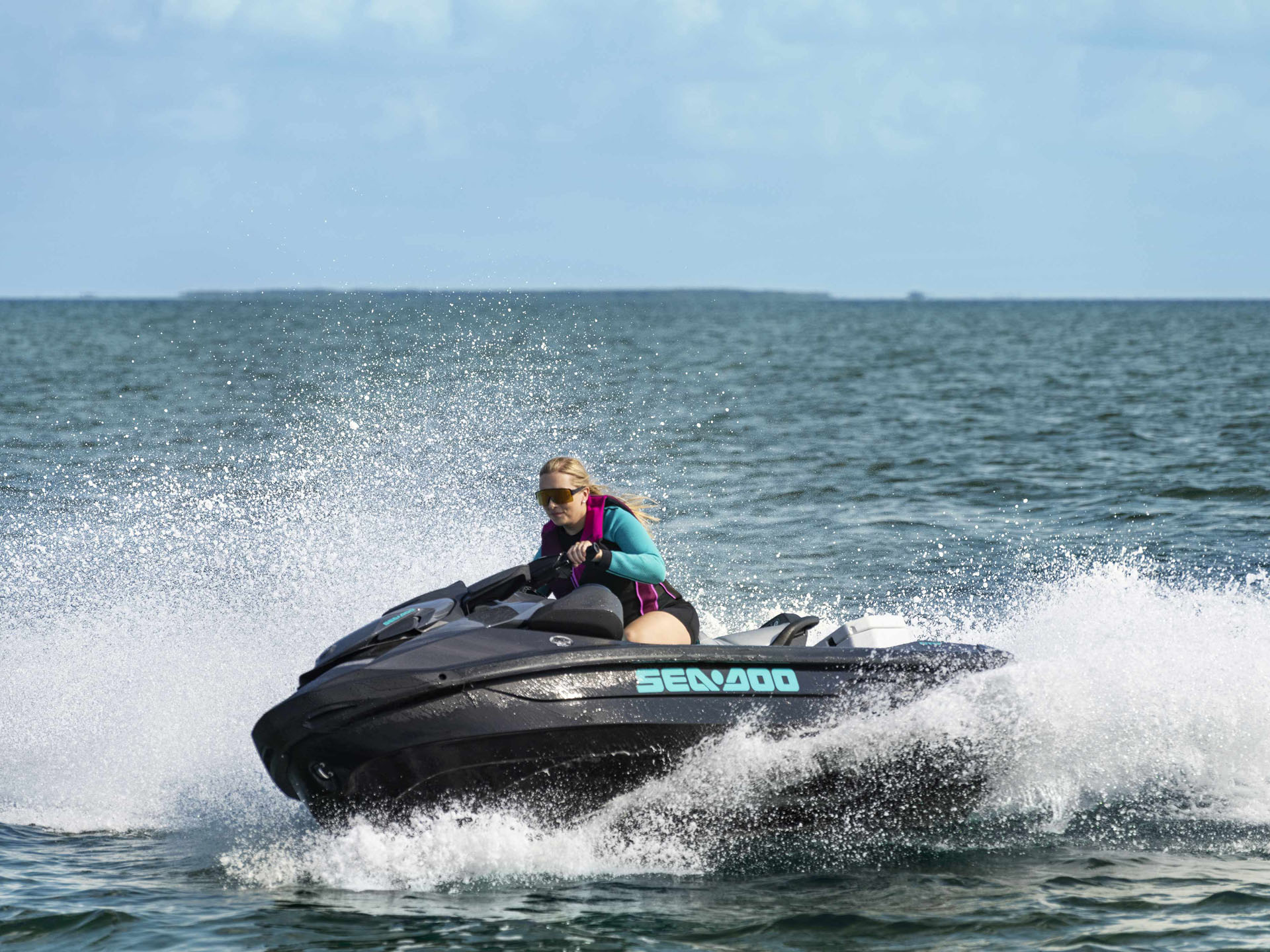 2024 Sea-Doo GTR 230 iBR + Sound System in Columbus, Ohio - Photo 9