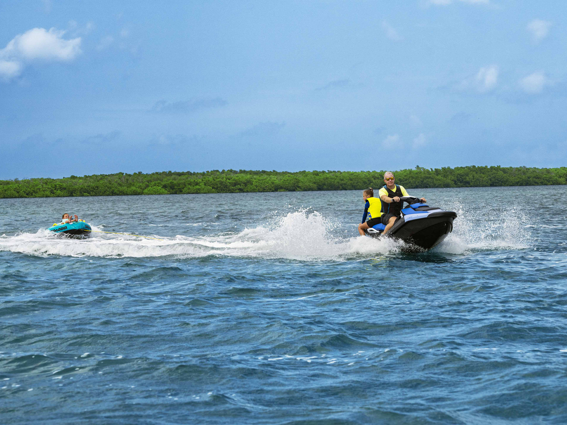 2024 Sea-Doo Spark 3up 90 hp iBR Convenience Package in Columbus, Ohio - Photo 6