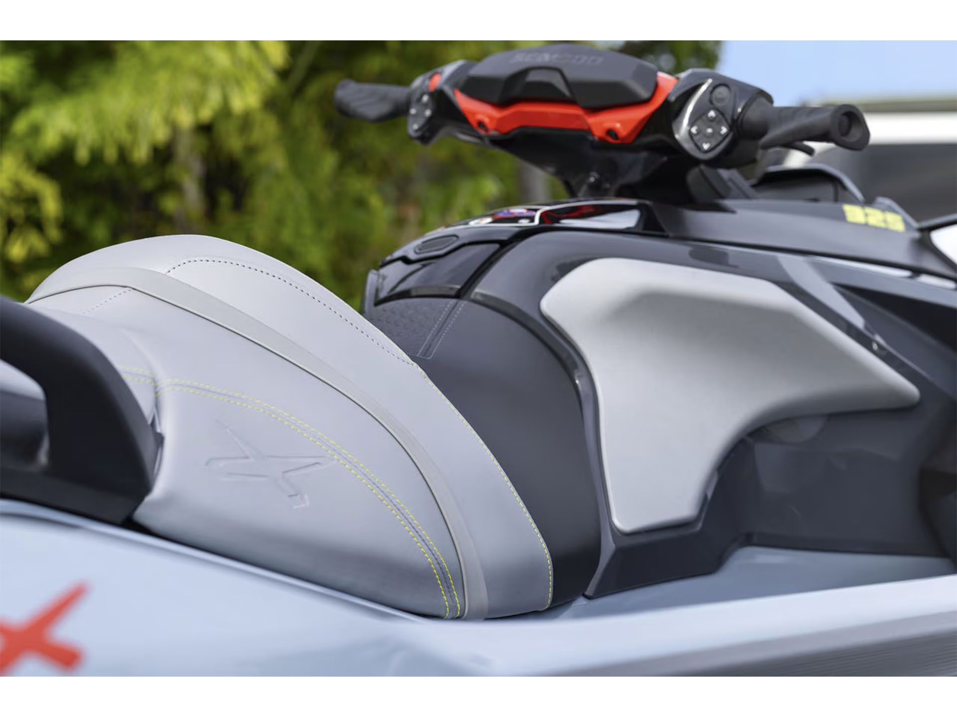 2025 Sea-Doo RXT-X 325 + Tech Package in Columbia, South Carolina - Photo 8