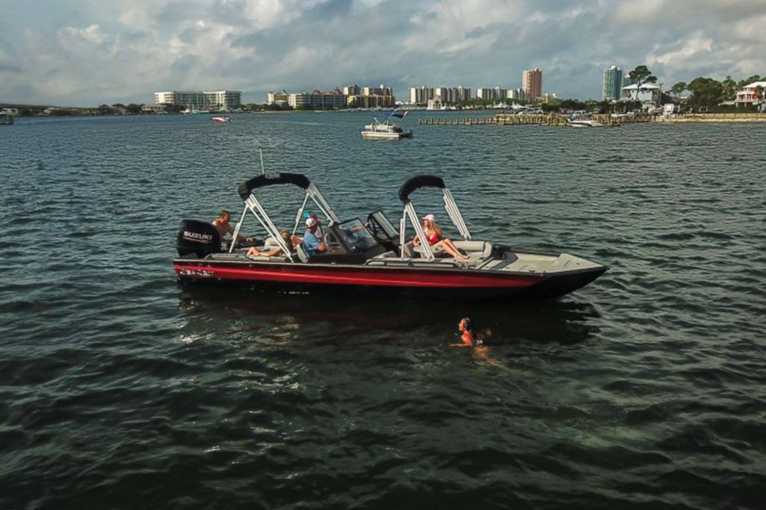 ダイワ　SEAPOWER 50-310 Mini Boat 20-240 NITRO ZV21 | 21ft. 7in. Deep V Multi-Species Boat