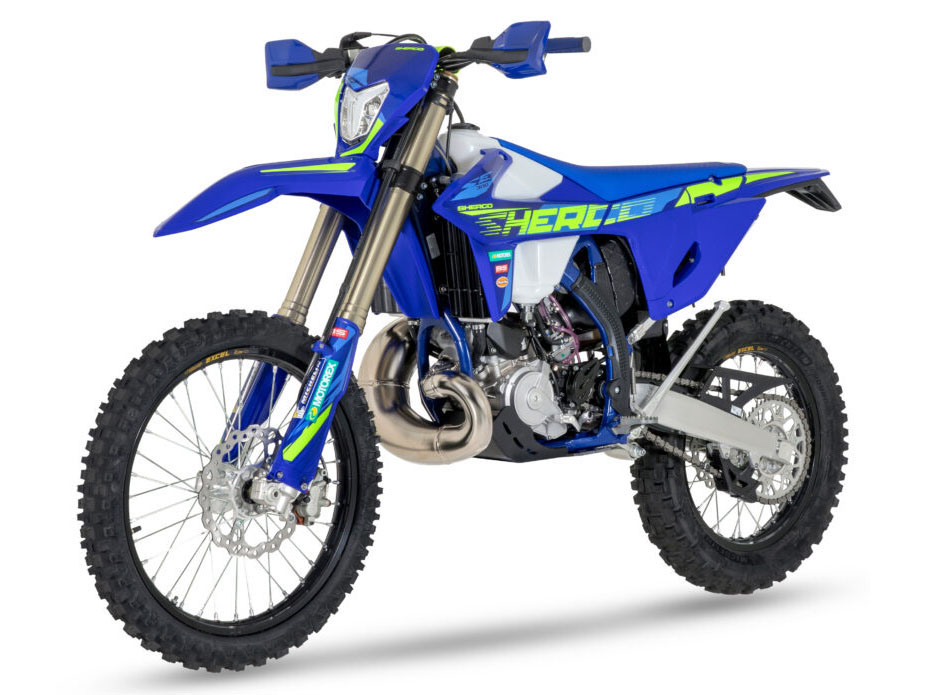 2026  300 SE Factory 4