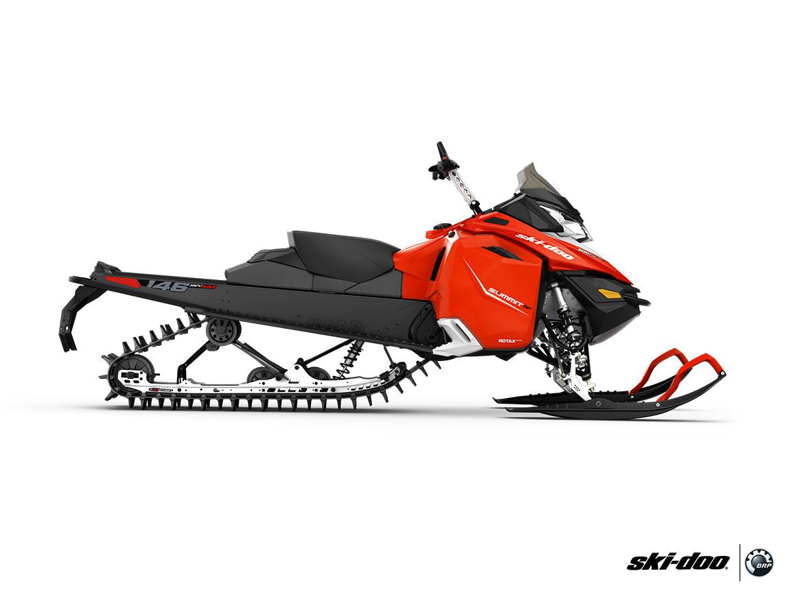 2016 Ski-Doo Summit SP T3 174 800R E-TEC E.S., PowderMax 3.0" in Yankton, South Dakota - Photo 15