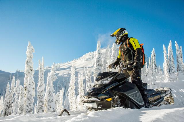 Used 2018 Ski-Doo Summit SP 165 850 E-TEC | Snowmobiles in Used 2018 Ski-Doo Summit SP 165 850 E-TEC | Snowmobiles in