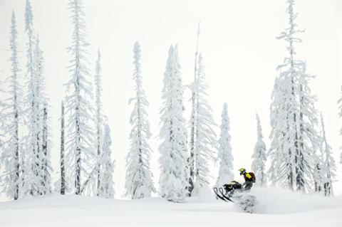 2018 Ski-Doo Summit SP 175 850 E-TEC SS in Burlington, Washington - Photo 13