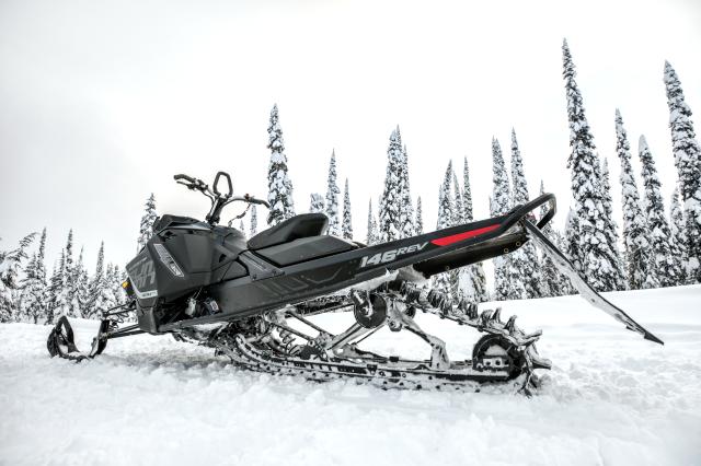 2018 Ski-Doo Summit SP 175 850 E-TEC SS in Burlington, Washington - Photo 23