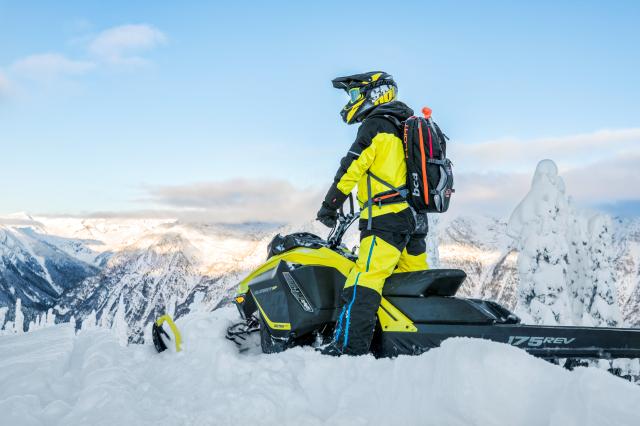 2018 Ski-Doo Summit SP 175 850 E-TEC SS in Burlington, Washington - Photo 28