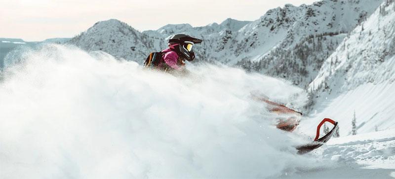2021 Ski-Doo Summit X Expert 154 850 E-TEC SHOT PowderMax Light FlexEdge 2.5 in Gorham, New Hampshire - Photo 14