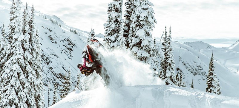 2021 Ski-Doo Summit X Expert 154 850 E-TEC SHOT PowderMax Light FlexEdge 2.5 in Gorham, New Hampshire - Photo 17
