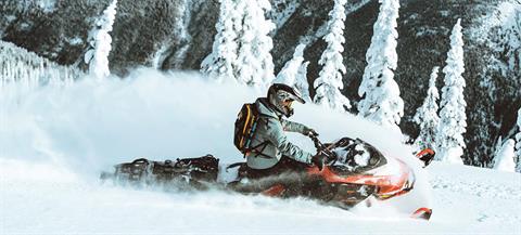2021 Ski-Doo Summit X Expert 154 850 E-TEC SHOT PowderMax Light FlexEdge 2.5 in Gorham, New Hampshire - Photo 18