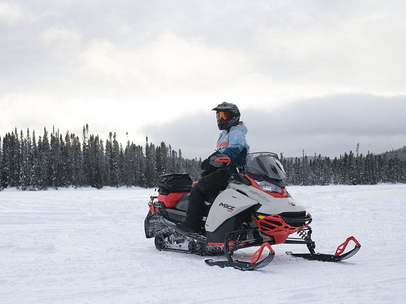 2022 Ski-Doo MXZ TNT 850 E-TEC ES Ice Ripper XT 1.25 Snowmobiles