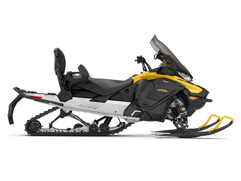 2023 Ski-Doo Grand Touring Sport 900 ACE ES Silent Track II 1.25 in Huron, Ohio - Photo 2