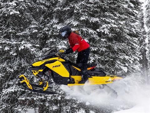 2023 Ski-Doo MXZ Blizzard 600R E-TEC ES Ice Ripper XT 1.25 in Huron, Ohio - Photo 4
