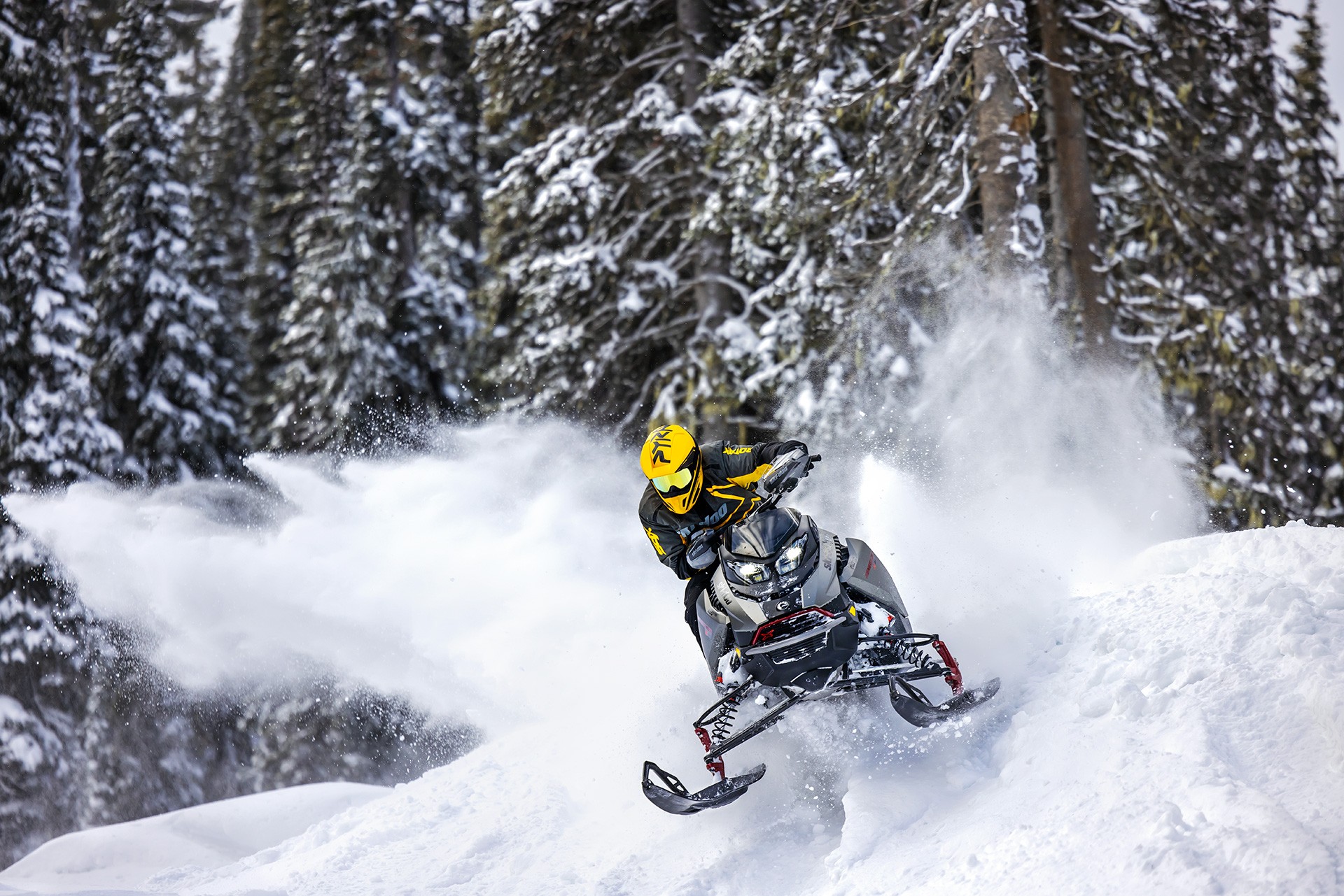 2023 Ski-Doo Renegade X-RS 850 E-TEC ES RipSaw 1.25 in Topsham, Maine - Photo 8