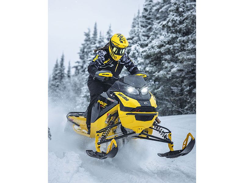 2024 Ski-Doo MXZ X-RS w/ Competition Package 850 E-TEC Turbo R SHOT RipSaw II 2-Ply 1.25 in Huron, Ohio - Photo 7