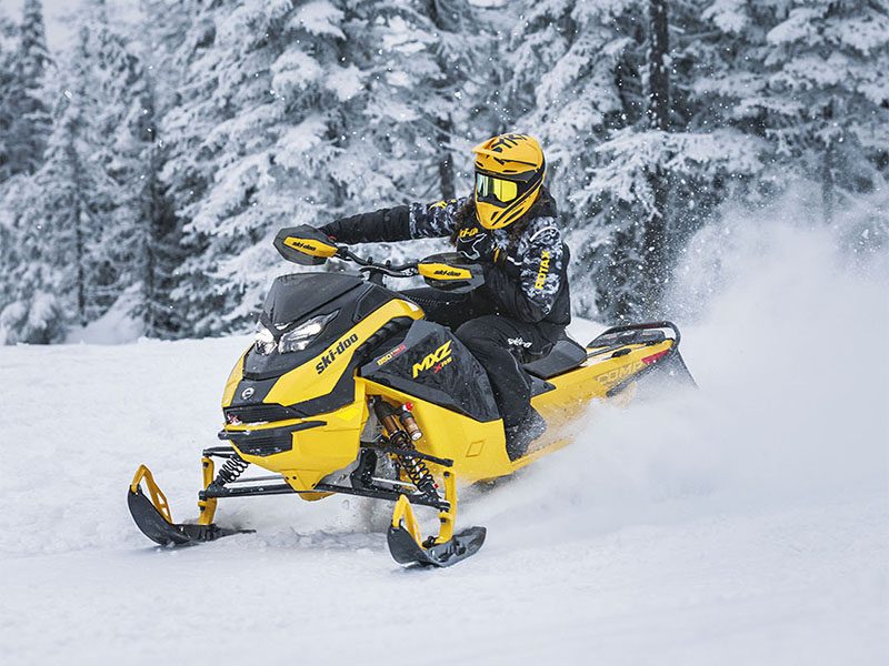 2024 Ski-Doo MXZ X-RS w/ Competition Package 850 E-TEC Turbo R SHOT RipSaw II 2-Ply 1.25 in Huron, Ohio - Photo 17