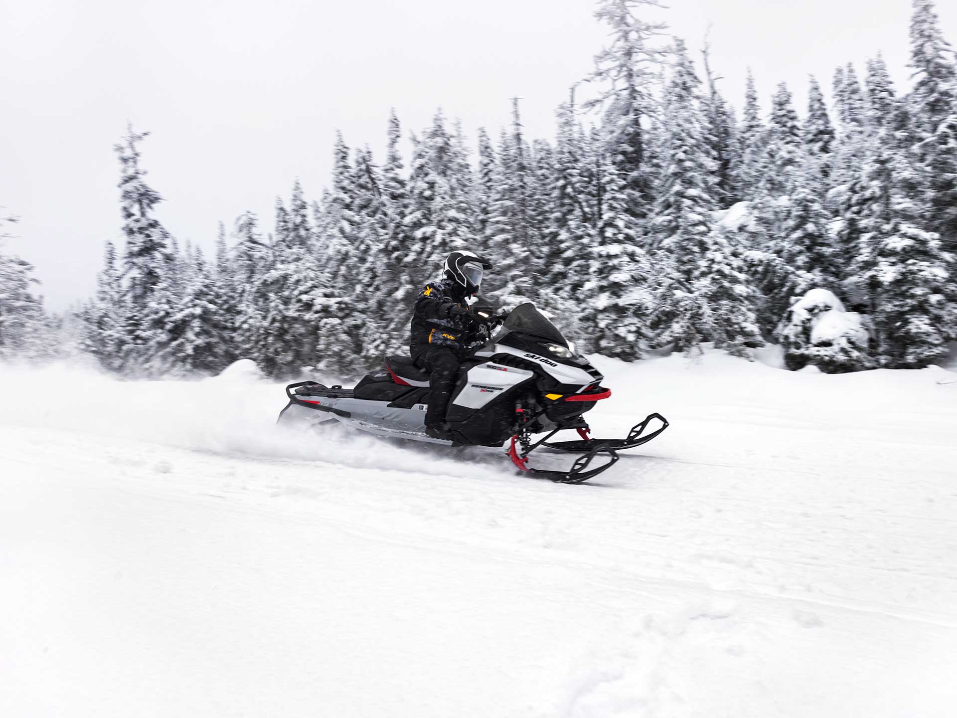 2024 Ski-Doo Renegade X-RS 900 ACE Turbo R ES Ice Ripper XT 1.5 in Huron, Ohio - Photo 6