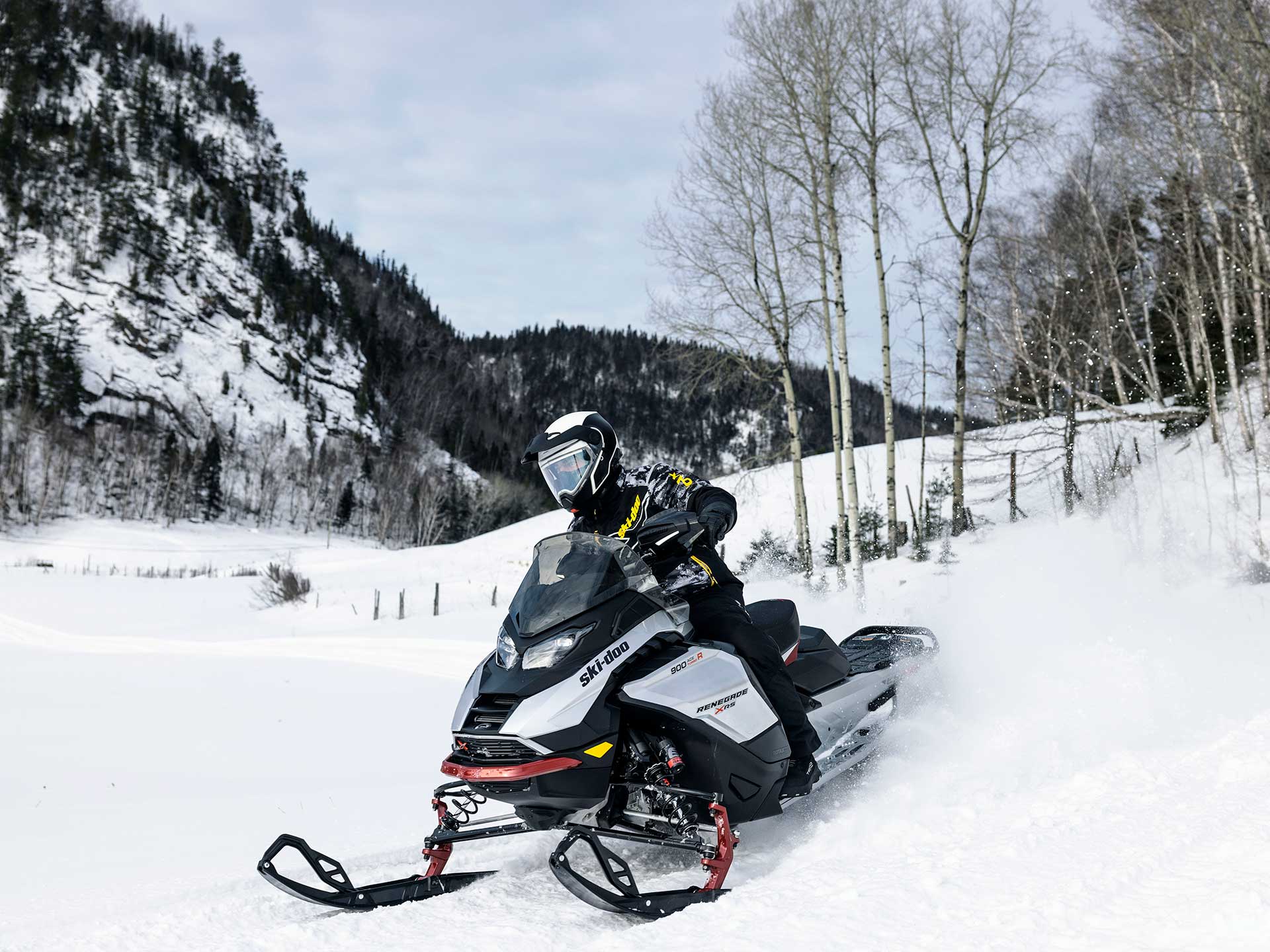 2024 Ski-Doo Renegade X-RS 900 ACE Turbo R ES Ice Ripper XT 1.5 in Huron, Ohio - Photo 10