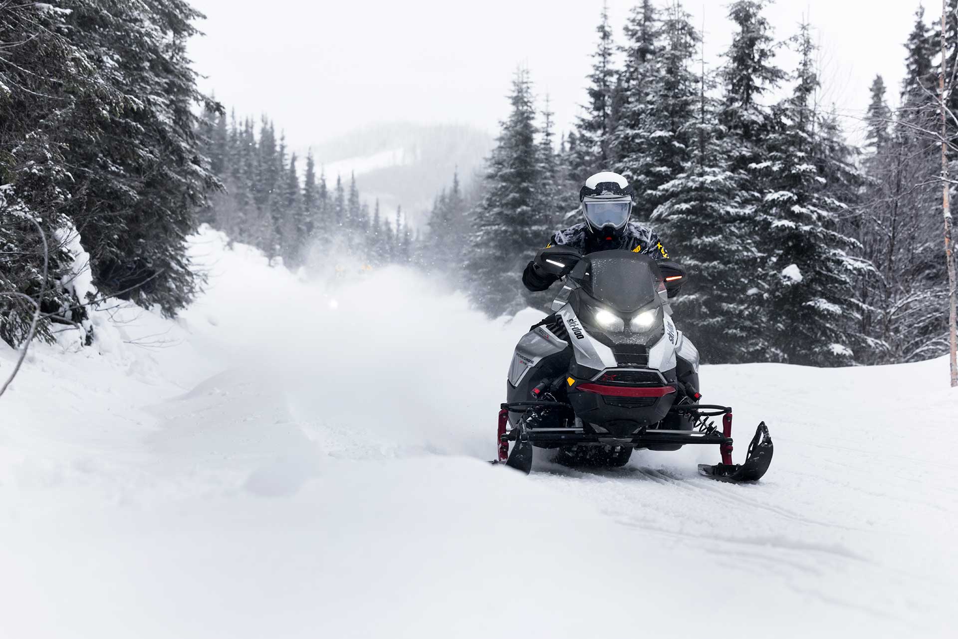 2024 Ski-Doo Renegade X-RS 900 ACE Turbo R ES Ice Ripper XT 1.5 in Huron, Ohio - Photo 12