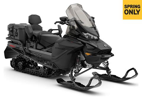 2024 Ski-Doo Expedition SE 900 ACE Turbo ES Cobra WT 1.8 w/ 7.8 in. LCD Display