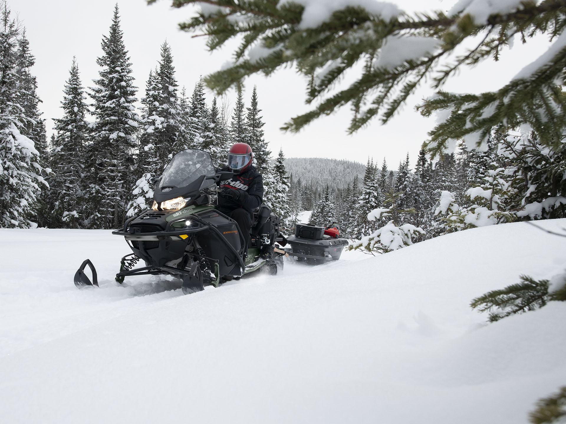 2024 Ski-Doo Expedition SE 900 ACE Turbo ES Silent Cobra WT 1.5 w/ 7.8 in. LCD Display in Huron, Ohio - Photo 5