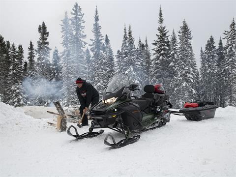 2024 Ski-Doo Expedition SE 900 ACE Turbo ES Silent Cobra WT 1.5 w/ 7.8 in. LCD Display in Huron, Ohio - Photo 6