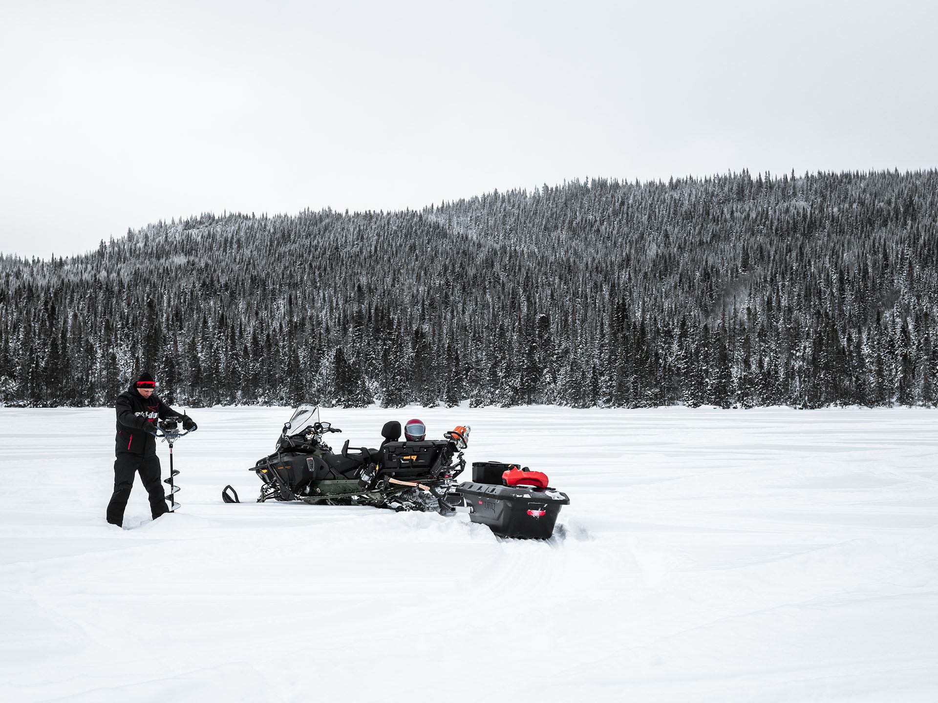 2024 Ski-Doo Expedition SE 900 ACE Turbo ES Silent Cobra WT 1.5 w/ 7.8 in. LCD Display in Huron, Ohio - Photo 7