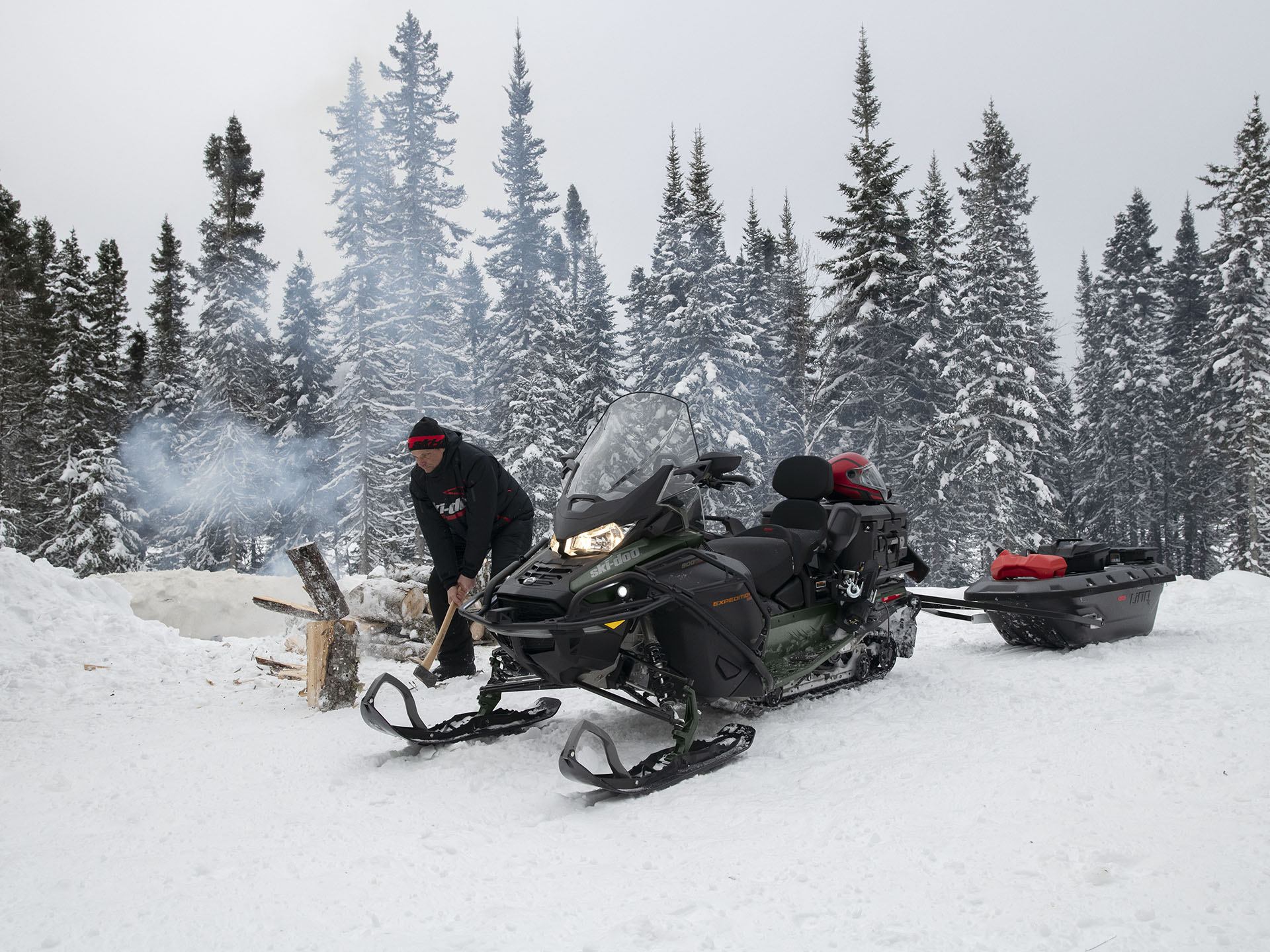 2024 Ski-Doo Expedition SE 900 ACE Turbo ES Silent Cobra WT 1.5 w/ 7.8 in. LCD Display in Huron, Ohio - Photo 6