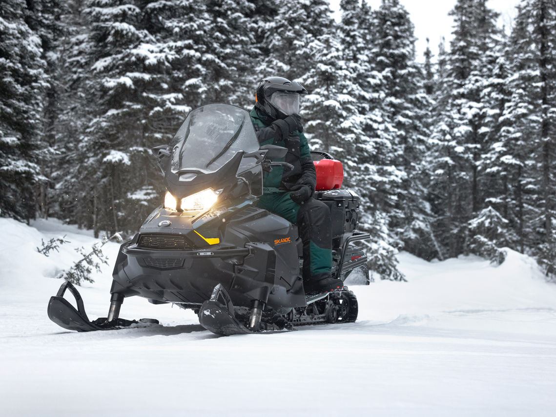2024 Ski-Doo Skandic SE 900 ACE ES Cobra WT 1.8 Track 20 in. in Huron, Ohio - Photo 12