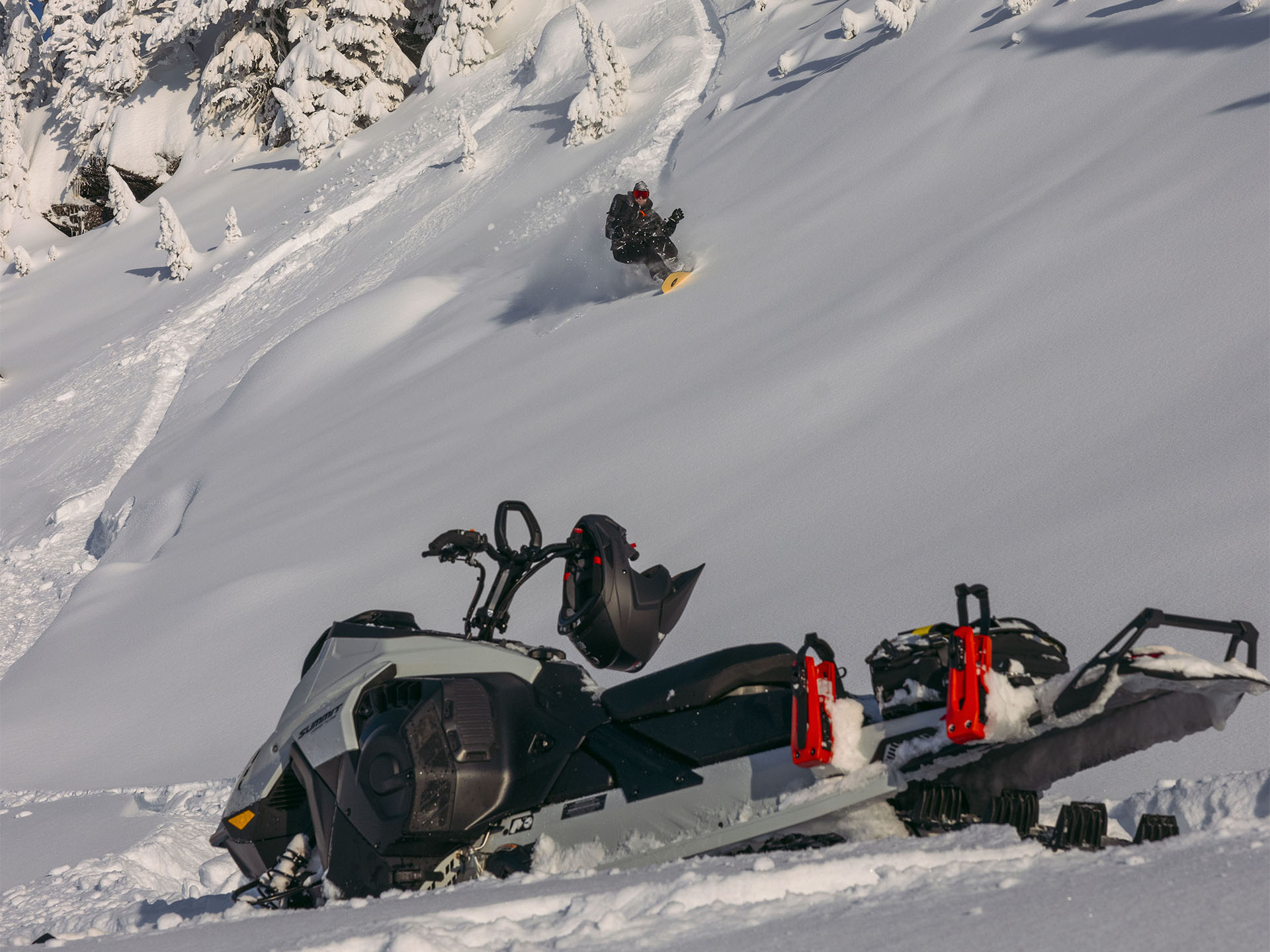 2025 Ski-Doo Summit Adrenaline w/ Edge Package 154 850 E-TEC SHOT PowderMax X-Light 3.0 w/ FlexEdge in Huron, Ohio - Photo 13